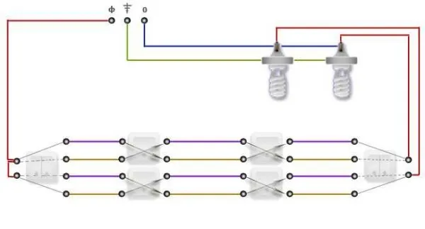 Как организовать управление двумя лампами из трех и более мест