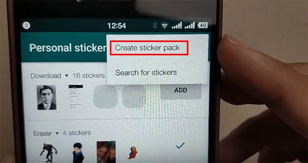 WhatsApp для Android выбор стикепрака для мессенджера в специальном приложении, переход к загрузке наклеек