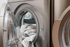 8 лайфхаков для стирки в стиральной машине, которые облегчат быт (о них мало кто знает!)