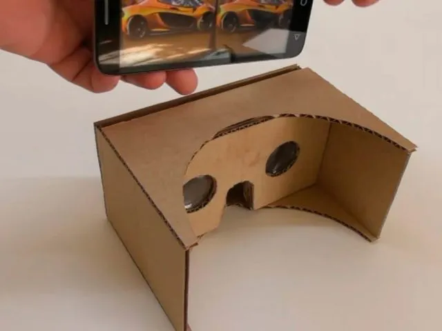 Очки виртуальной реальности из картона