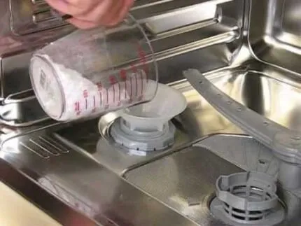 Загрузка соли в машинку