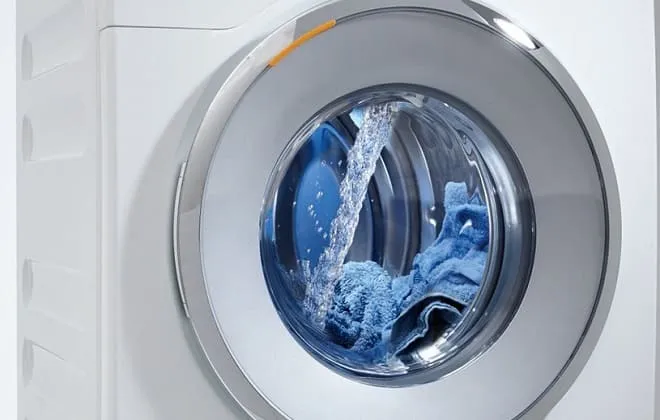 Как самому открыть стиральную машину во время стирки