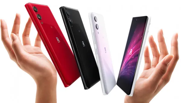 iPhone, Samsung, Xiaomi: гид по компактным смартфонам. 2022 год