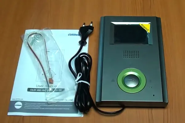 Видеодомофон Commax CDV-35H