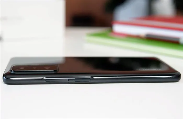 Xiaomi 11T сбоку