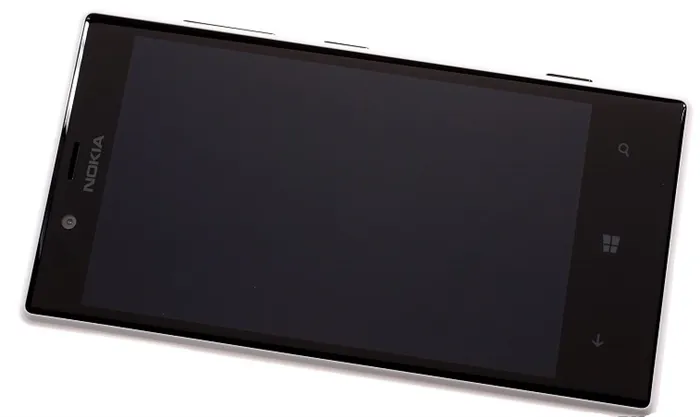 Лицевая поверхность Nokia Lumia 720