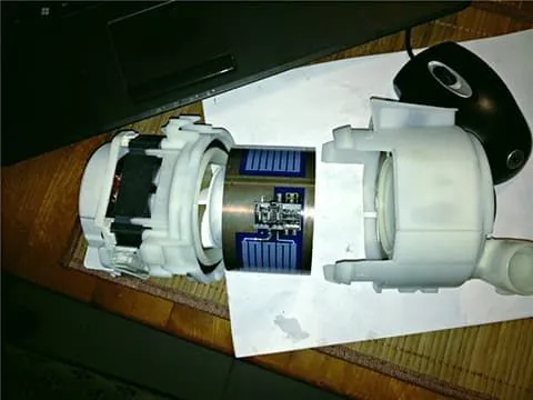 Проточный ТЭН в сборе с циркуляционным насосом в посудомоечной машине Bosch