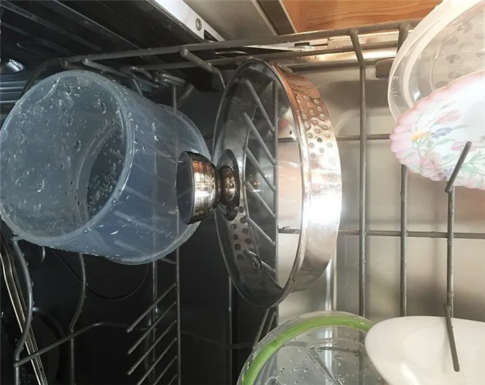 Если посудомоечная машина не сушит посуду после мойки, необходимо провести диагностику